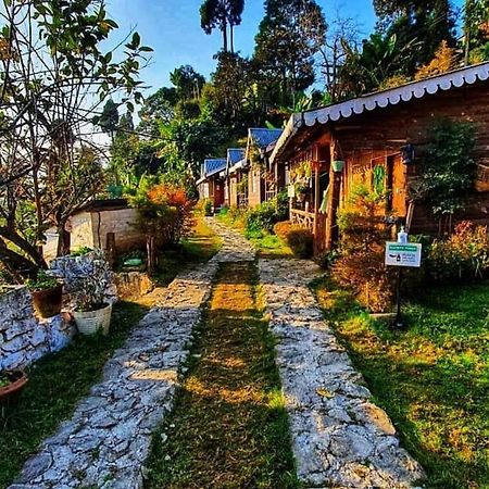 Suma Aavaas Farmstay Dardzsiling Kültér fotó